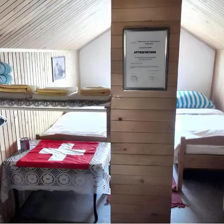 Dom wakacyjny Cozy House In With Garden *